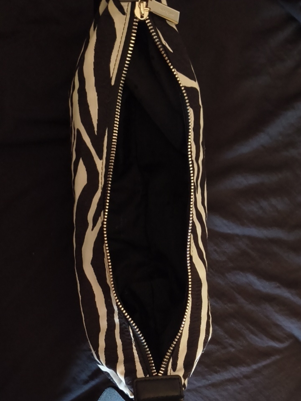Zebra Kate Spade Sling Crossbody - Picture 3 of 4